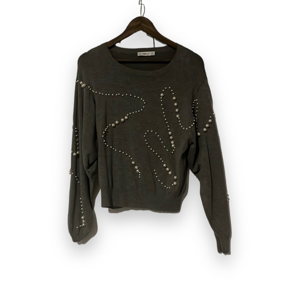 Zara Gray Pullover Sweaters with Pearl Details Size M